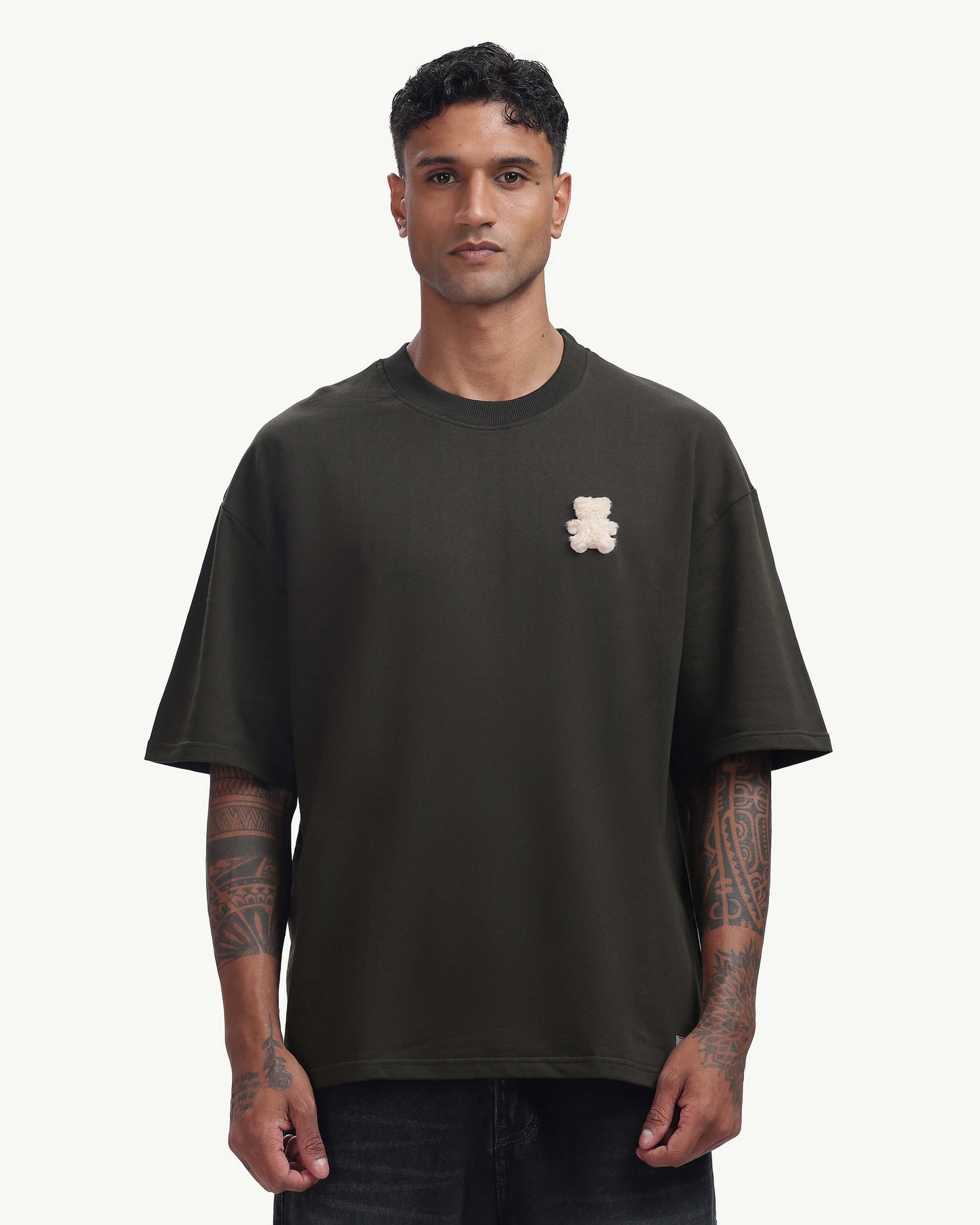 THE SILENT SHADOW (OLIVE GREEN)