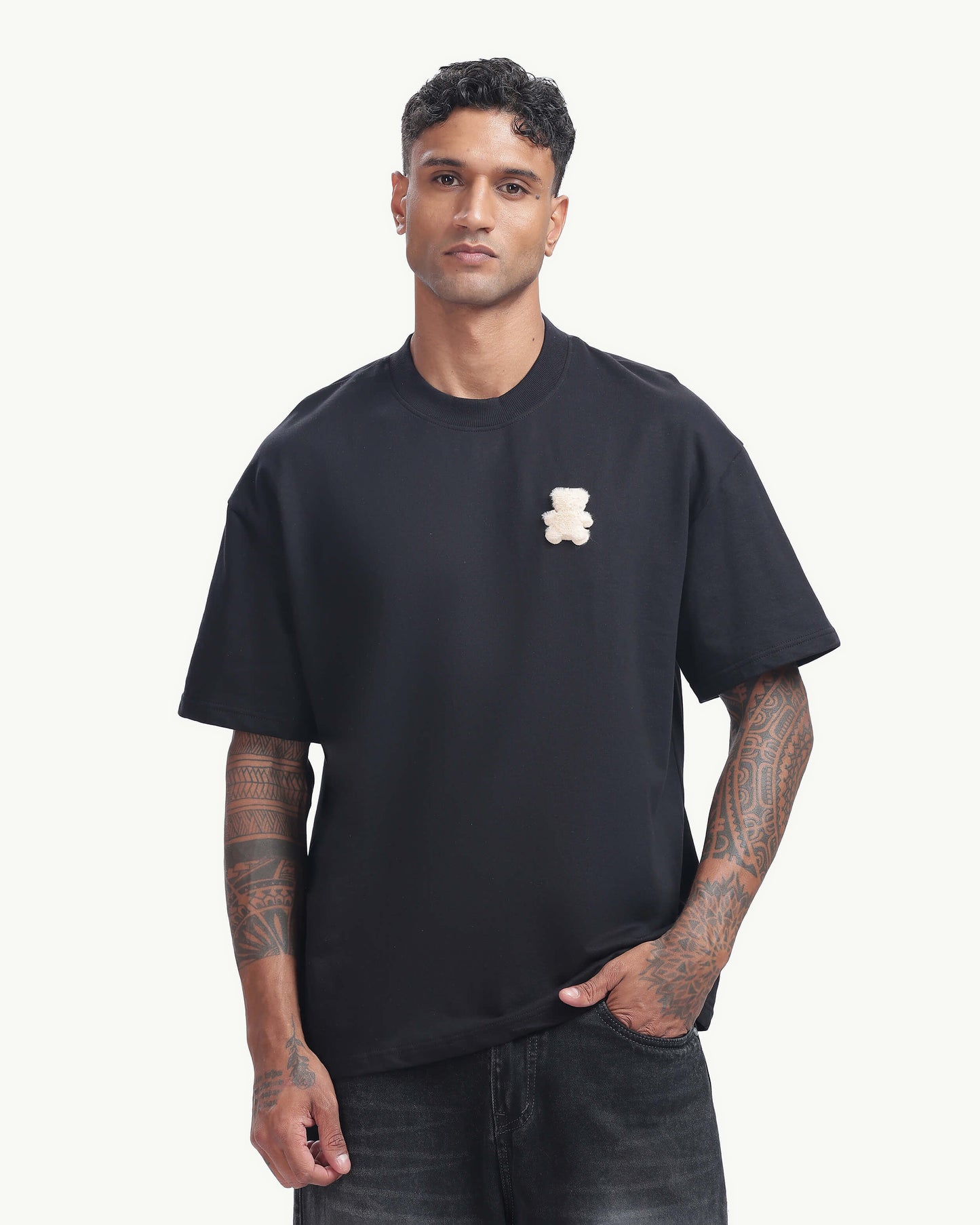THE SILENT SHADOW (BLACK)